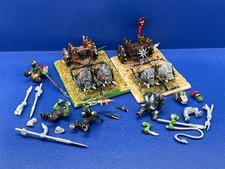 2 Ork Streitwagen der Orks & Goblins
