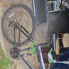 Full Suspension Mountain Bike