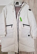 Weißer Mantel Von Sublevel