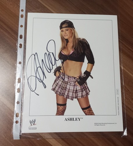 Wwe ashley massaro original - ashley,