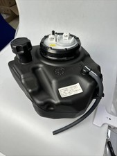 Yamaha 5C3-F4110-10 KRAFTSTOFFTANK KOMPL (FUEL TANK COMP) G4453