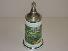 Bierkrug mit Zinndeckel