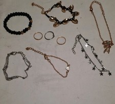 Modeschmuck - Konvolut, 9 Teile  neu ohne Etikett 