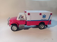 BOLEY US Truck International Fire Dept Ambulance Emergency 2001 Feuerwehr 1:87