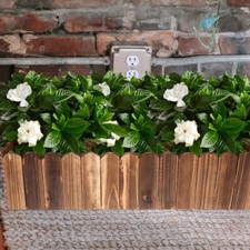 Pflanzkasten aus Holz Kübel