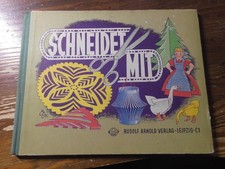 SCHNEIDET MIT DDR BASTELBUCH