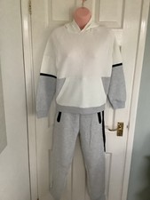 Jogginghose und passendes