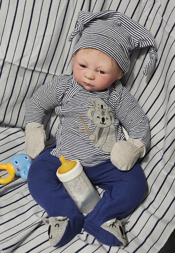 Reborn newborn baby girl - newborn, 22"