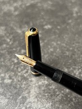 Parker Slimfold Füllhalter, 14 Karat Goldfeder, Made in England