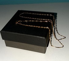 Neu Wunderschöne Echte Goldkette punziert 375 Gold 9 Karat zarte Kette Geschenk