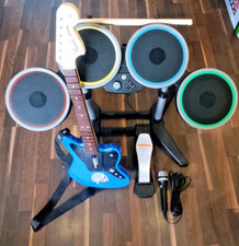 XBox One Guitar Hero Rockband Set Schlagzeug + Gitarre + Mikrofon