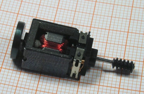 Motor mit schwungmasse - motor, +