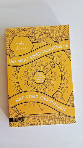 Das herz einer honigbiene hat - herz,