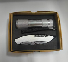 Mustang Taschenmesser & -lampe Set