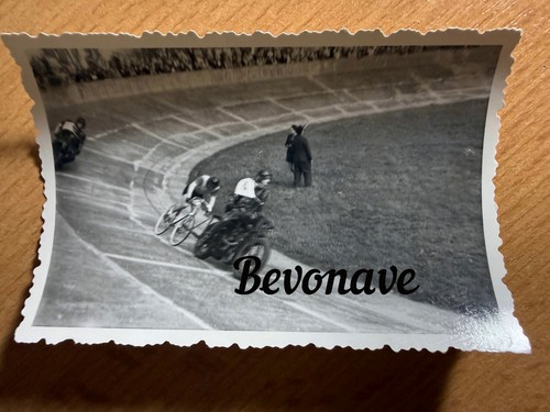Foto radrennbahn heidenau - foto,