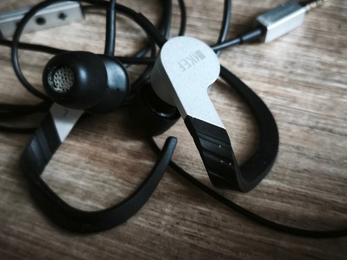 Kef 200 iem - m,