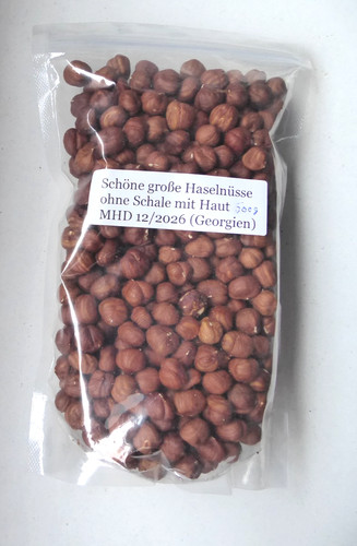 Haselnüsse mit haut ohne - haselnüsse,