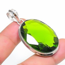 Peridot Edelstein Anhänger Handarbeit Erntedankgeschenk ovale Form Schmuck 1,...