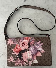 Guess Umhängetasche Braun Mit