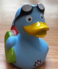Neue gerolsteiner badeente - badeente, –
