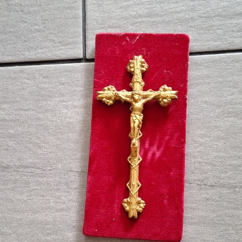 Kruzifix wandkreuz goldfarben - kruzifix,