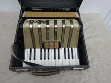 Akkordeon Hohner Concerto I schwarz 48 Bässe