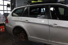 TÜR Hinten Rechts BMW 320d