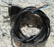 Geräteleitung Stecker 1,7m Anschlusskabel 2x0,75mm², schwarz, zweiadrig