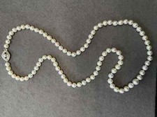 Perlenkette Japanische