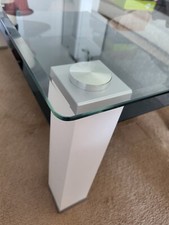 couchtisch weiß/schwarz Glas
