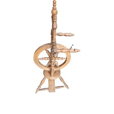 Altes Holz Spinnrad, Deko