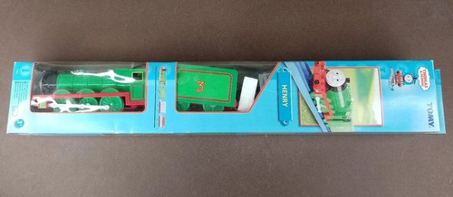 Henry train boxed tomy - train,