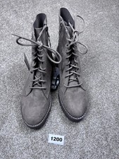 Primark stylische graue