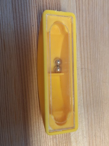 Zwei kugel puzzle one - -,