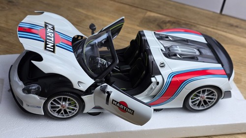 Porsche 918 spyder - 1:18,