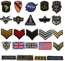Militärstil bestickt