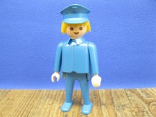 Schaffner Bahnangestellter