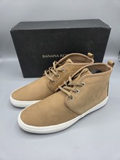 Banana Republic Travis Leder