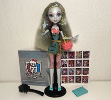 *COMPLETE* Monster High