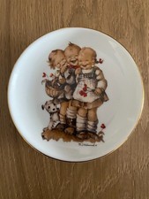 M. I. Hummel Porzellan-Teller "Lach mit" / "Follow the Leader" Reutter Porzellan