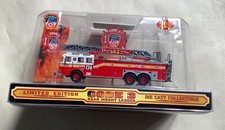 CODE 3 COLLECTIBLES 1:64