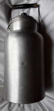 Alte Milchkanne mit Deckel und Holzgriff Aluminium ca 3,5 Liter Deko