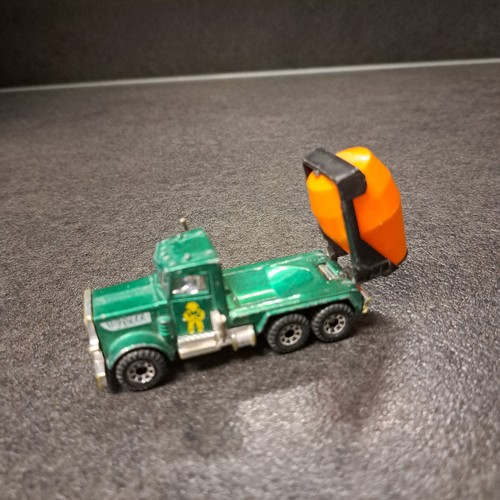 Matchbox peterbilt - matchbox,