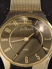 Damenuhr / Skagen Denmark / 233SSSB1 / Silber / schwarzes Ziffernblatt / 3 ATM