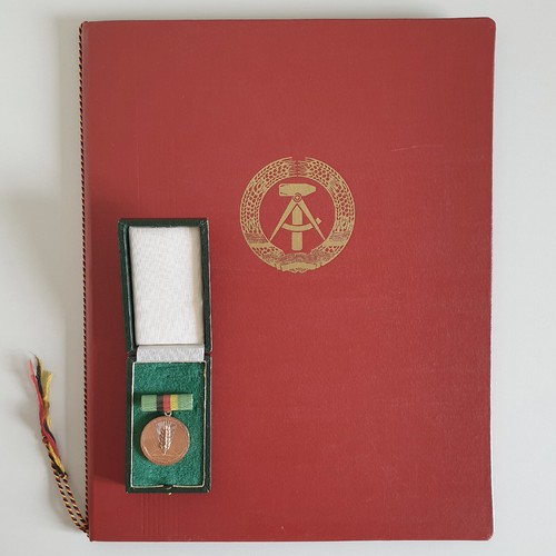 Ddr lpg urkunde medaille - ddr,