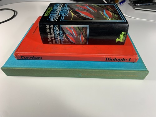 Bücher biologie - 3,