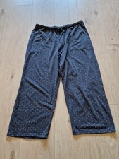 Schwarz-Punt- gepunktete Damen