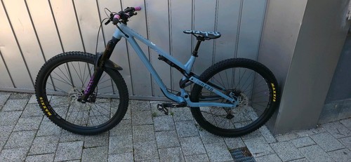 Commencal meta - am, (2021)