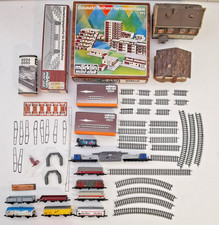 Märklin mini Club Spur Z Wagen Waggons Schienen Häuser Oberleitung Konvolut