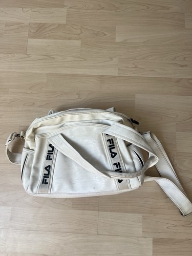 Fila hand - -,